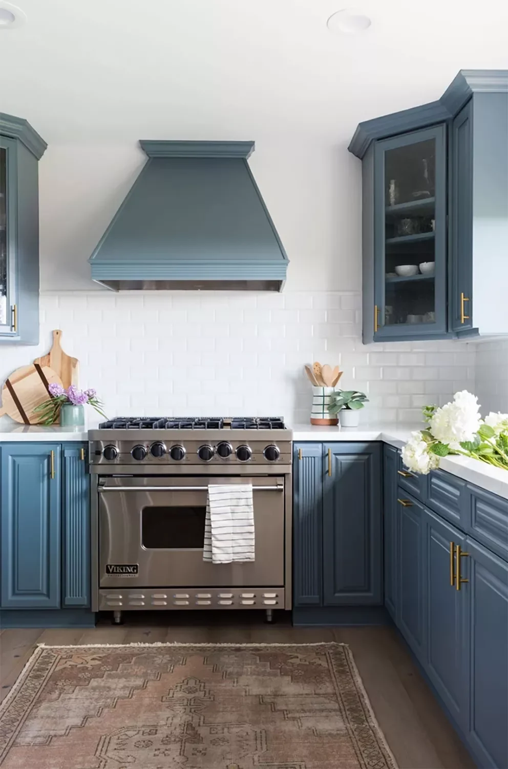 64 Stunning Kitchen Cabinet Ideas to Transform Your Space Matching Blue Cabinets