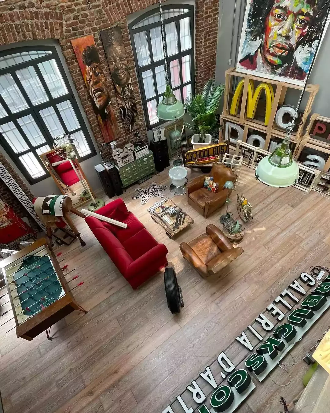 20 Stunning Ways to Transform Your Loft Into a Cozy Home 17 Maximalist Loft