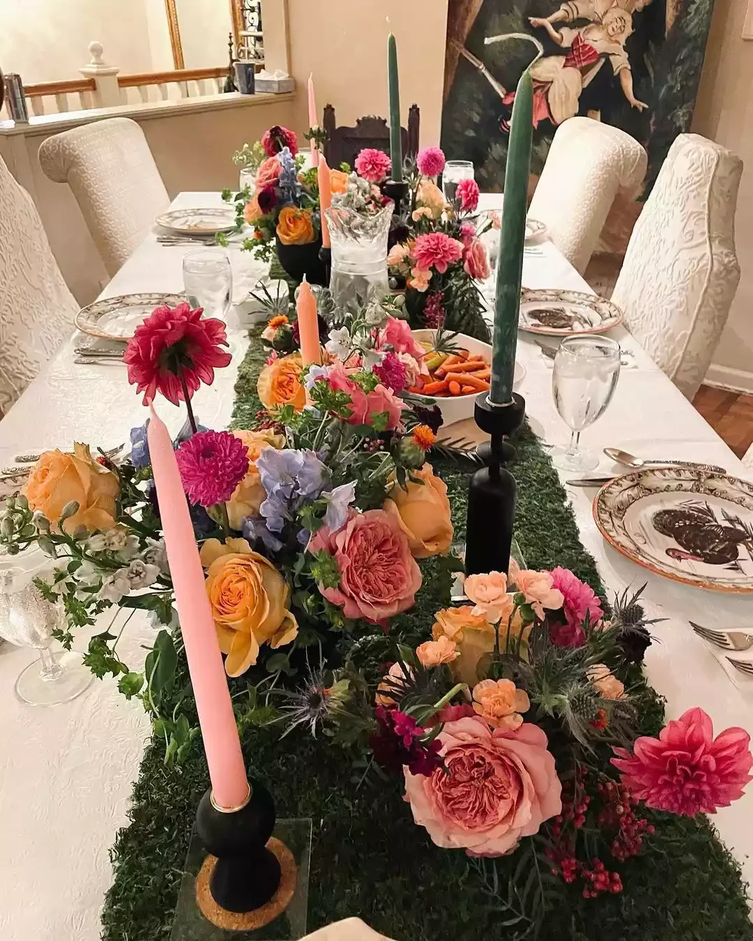 62 Stunning Thanksgiving Table Ideas That Will Wow Your Guests 54 Maximalist Table Setting