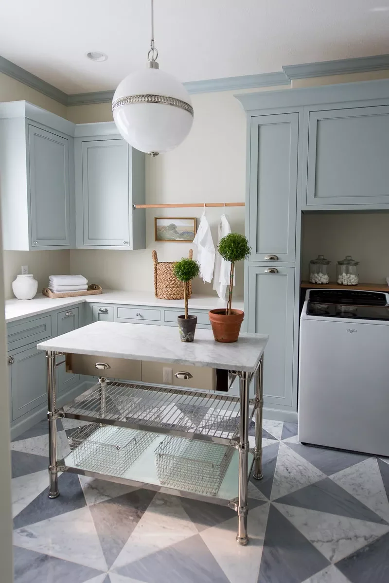 42 Brilliant Laundry Room Organization Solutions to Try This Season Maximize Function With a Freestanding Island