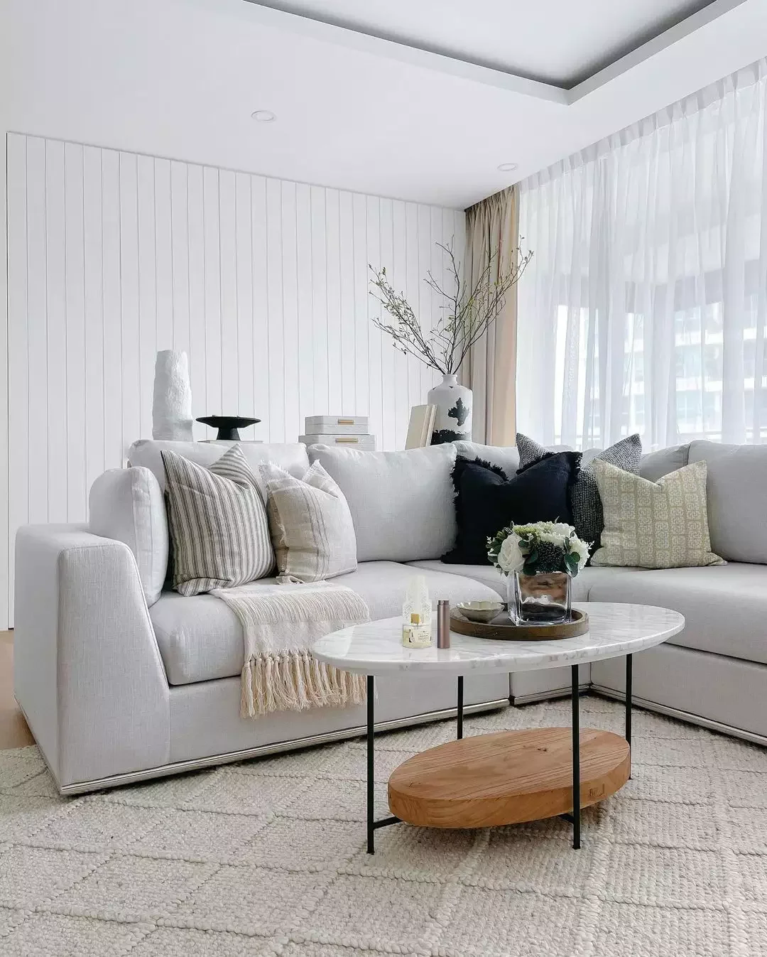 21 Cozy Scandinavian Winter Ideas That Transform Living Rooms Maximize Natural Light