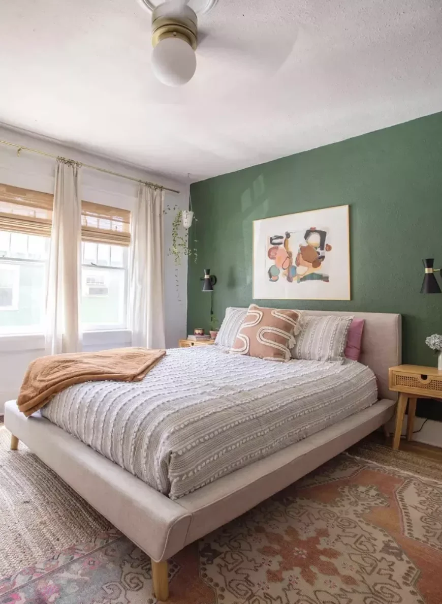 32 Stunning Green Accent Wall Ideas That'll Transform Your Space 3 Medium-Toned Green Accent Wall