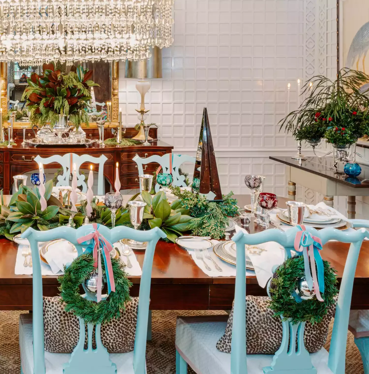 40 Stunning Christmas Table Decor Ideas That Will Make Your Holiday Gatherings Unforgettable 22 Memory-Filled Tablescape