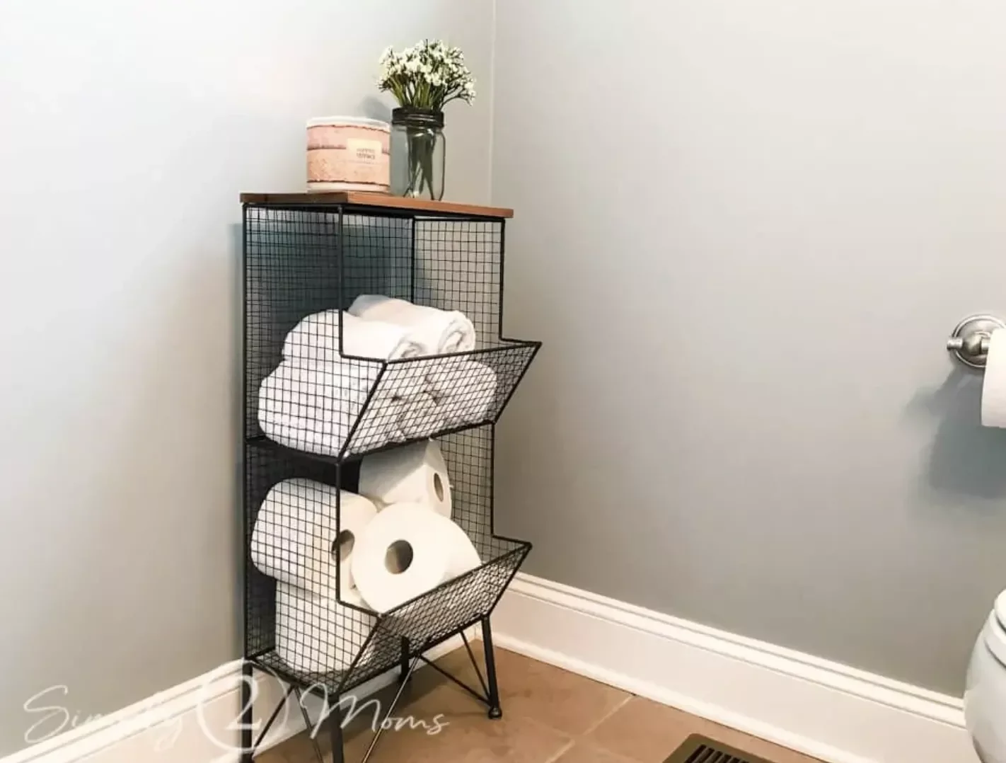 15 Creative Toilet Paper Storage Solutions That'll Transform Your Bathroom Mesh Method