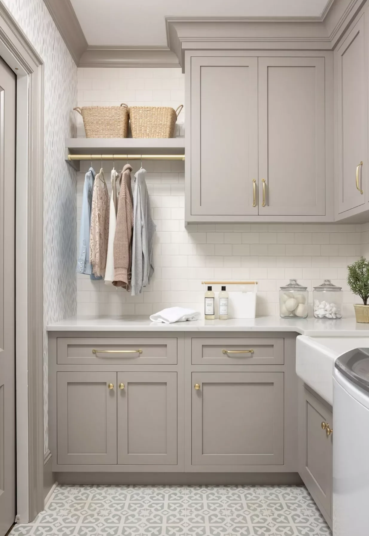 42 Brilliant Laundry Room Organization Solutions to Try This Season Metal Laundry Caddy
