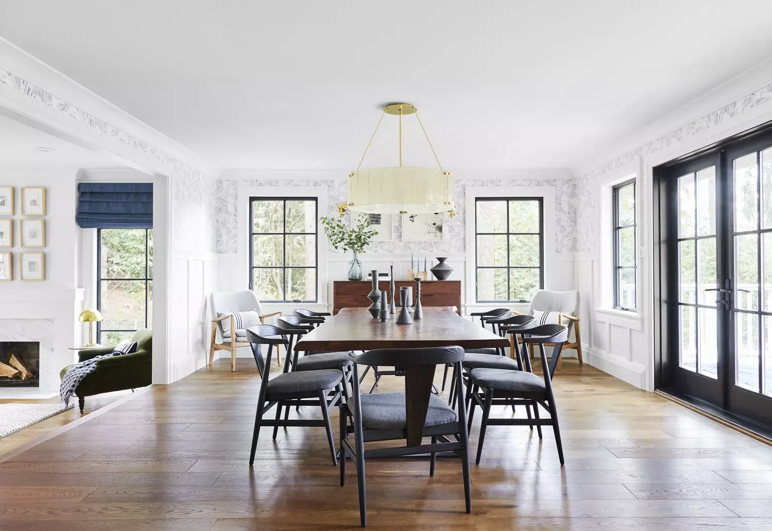 32 Stunning Dining Room Wainscoting Ideas That Will Transform Your Space Midcentury Modern Wainscoting