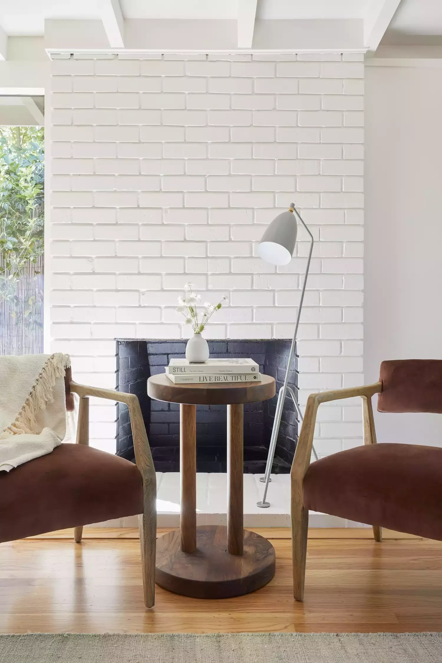 34 Stunning Painted Brick Fireplace Ideas to Transform Your Space 8 Midcentury Modern White