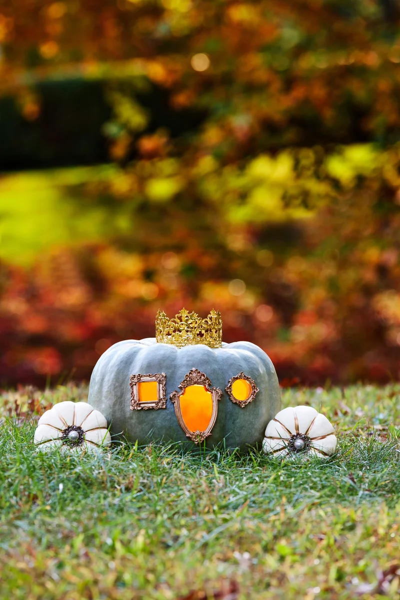 18 Fun Pumpkin-Carving Projects Perfect for Your Kids 13 Mini Pumpkin Carriage