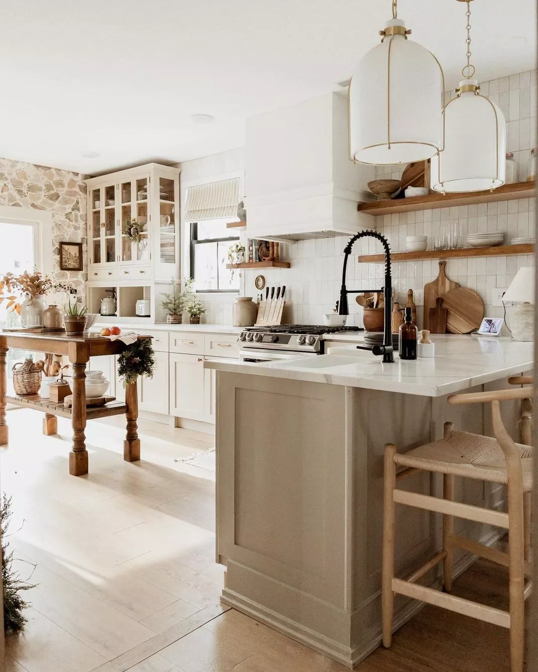 38 Christmas Kitchen Decor Ideas That Create Magic Mini Wreaths