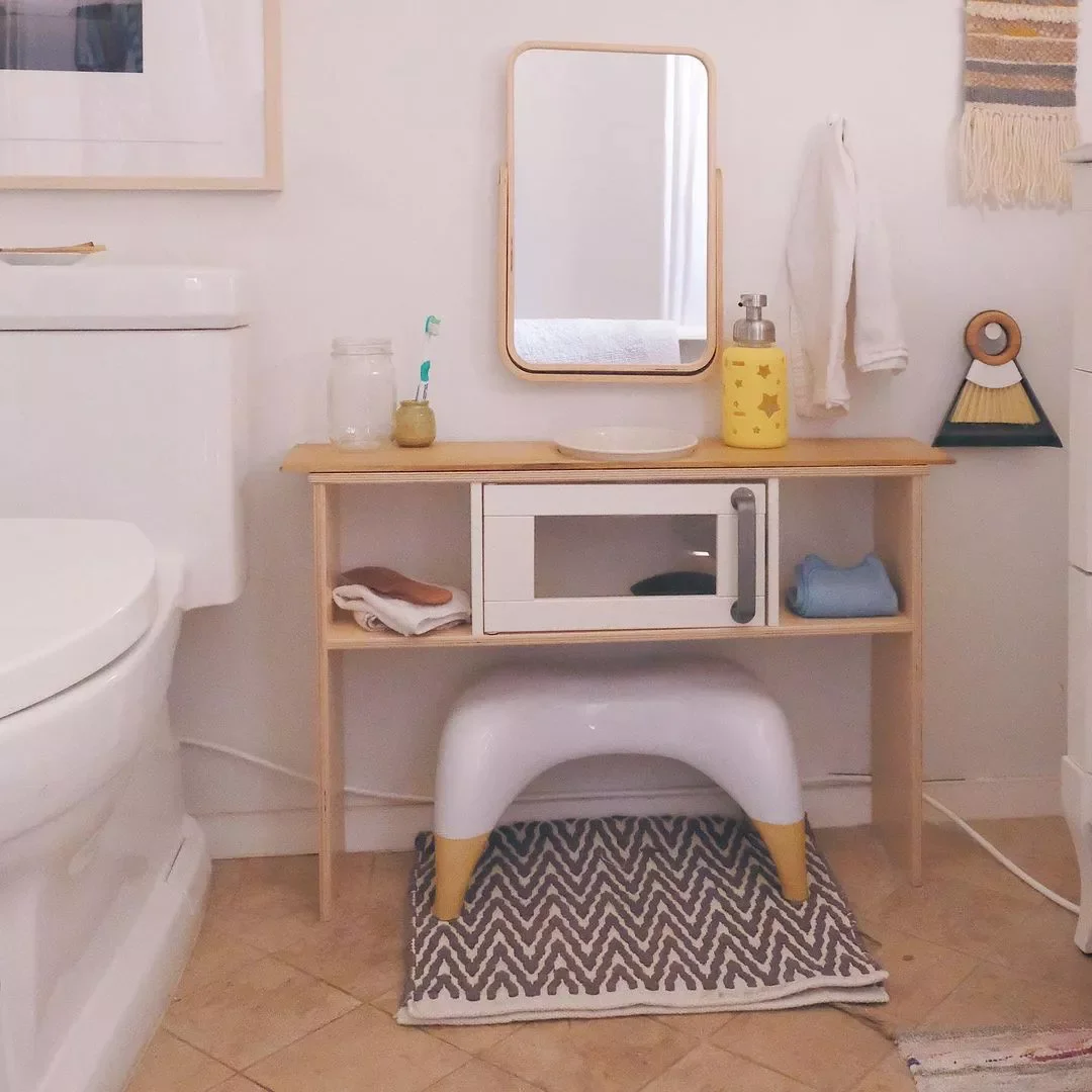 30 Delightful Kid-Friendly Bathroom Ideas That Evolve With Your Children 24 Miniaturized Bathroom