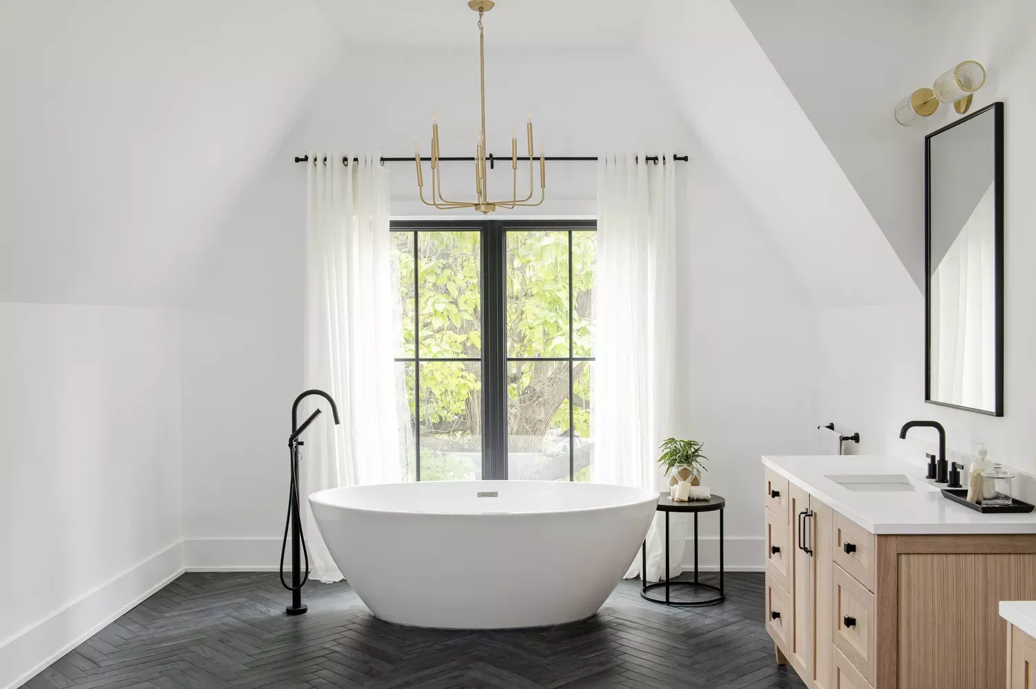 53 Modern Bathroom Ideas That Will Transform Your Space 14 Minimalist Bathroom
