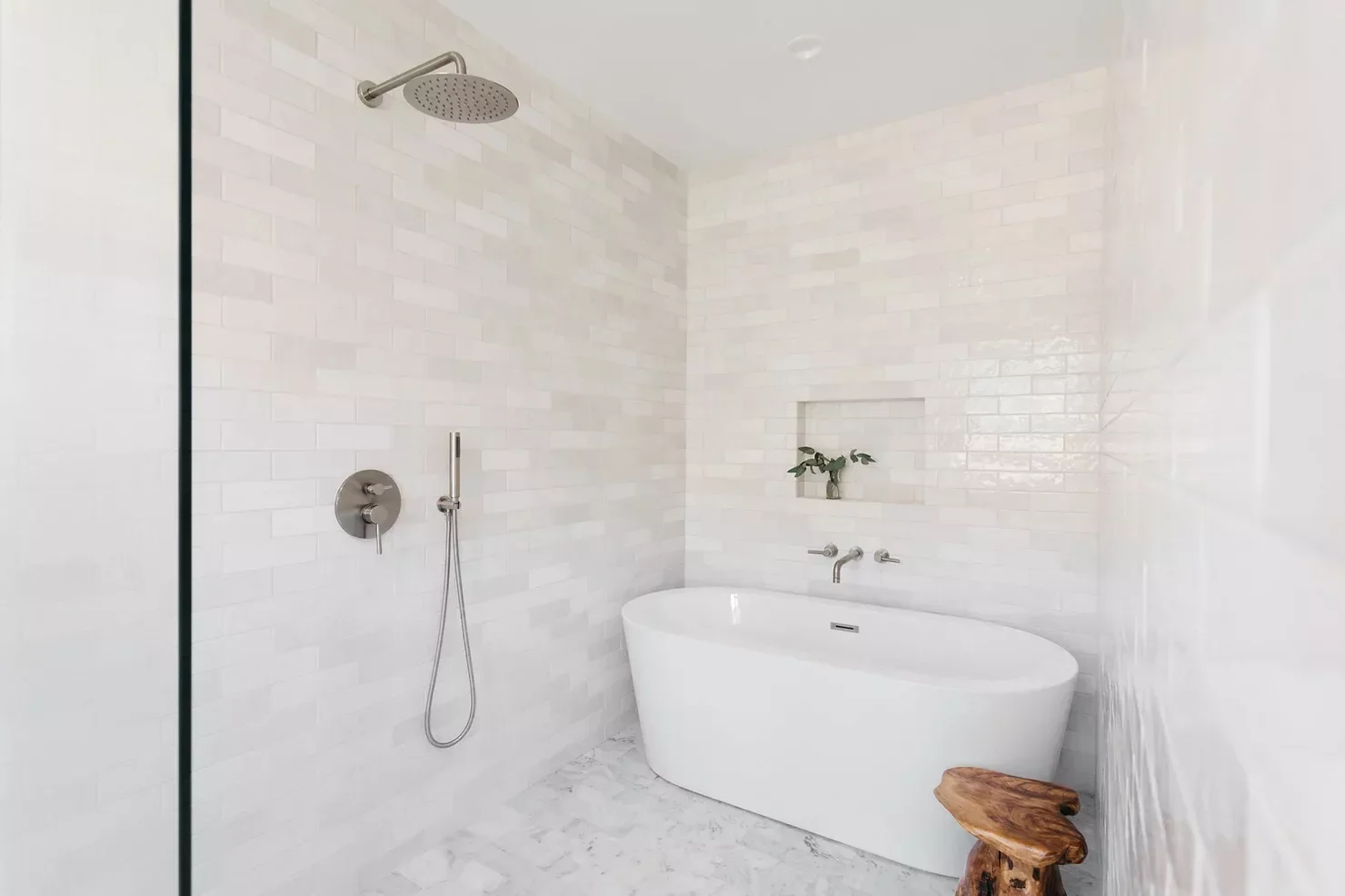 35 Stunning Minimalist Bathroom Ideas That Will Transform Your Space 13 Minimalist Wet Room