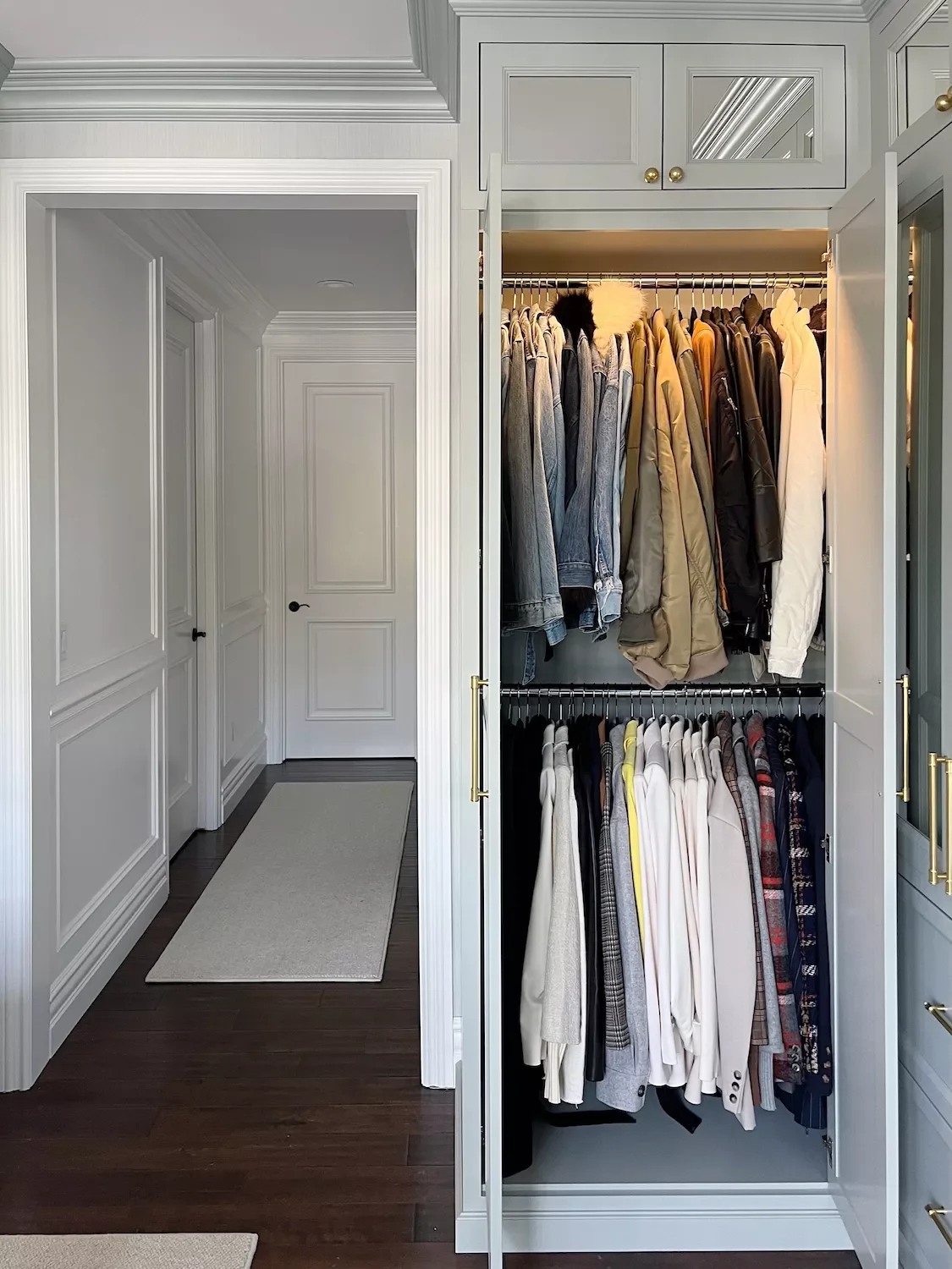 33 Amazing Closet Shelving Ideas That Will Transform Your Storage Space Mirrored Door Shelving