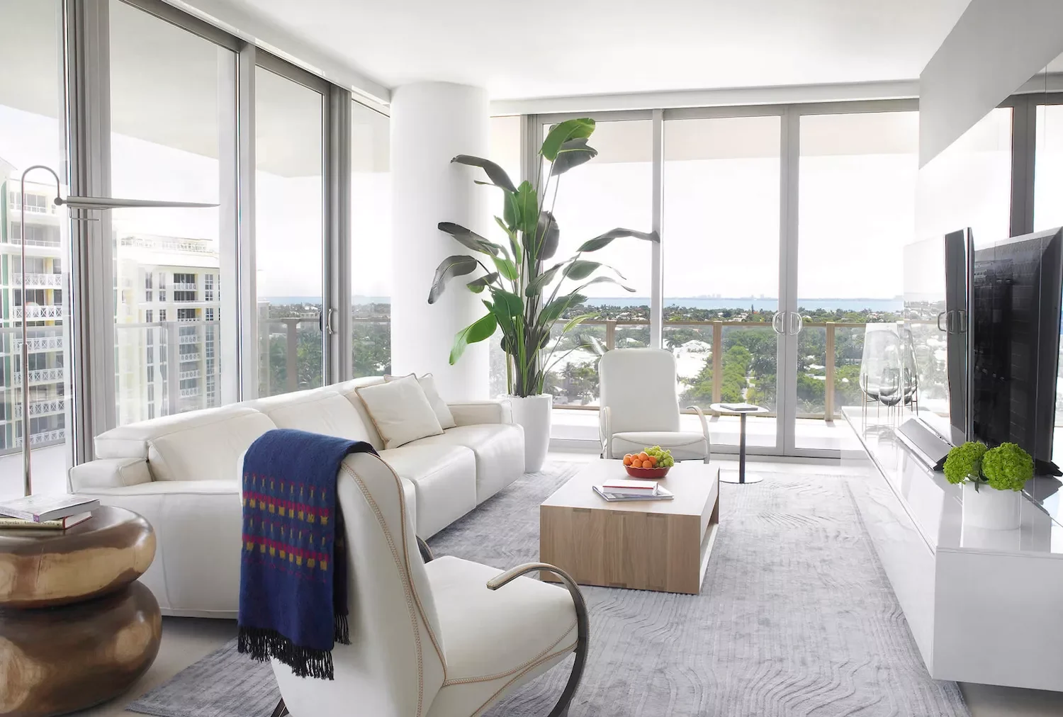 35 Stylish TV Wall Ideas That Transform Your Living Space 35 Mirrored TV Wall