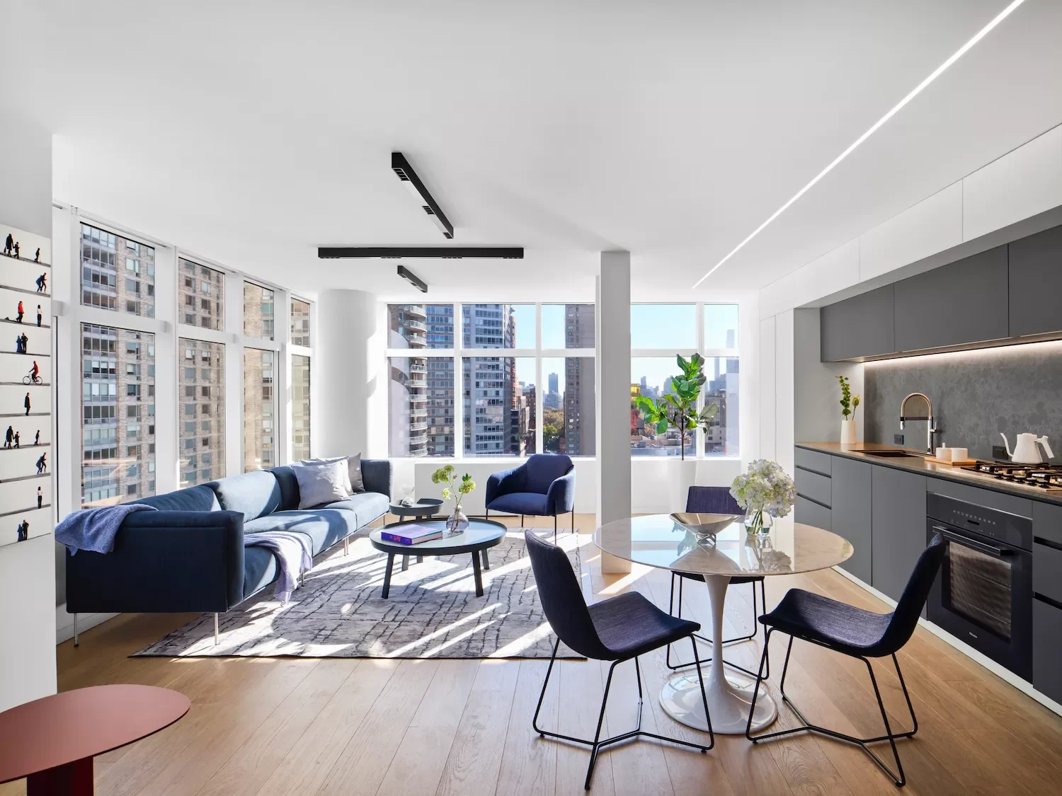 58 Creative Kitchen Decorating Ideas to Transform Your Space with Style Mix Black and Blue