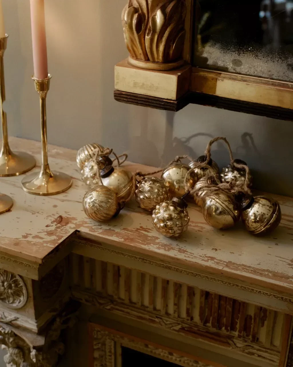 115 Stunning Christmas Decorating Ideas to Transform Your Home This Holiday Season Mix Warm Metal Tones