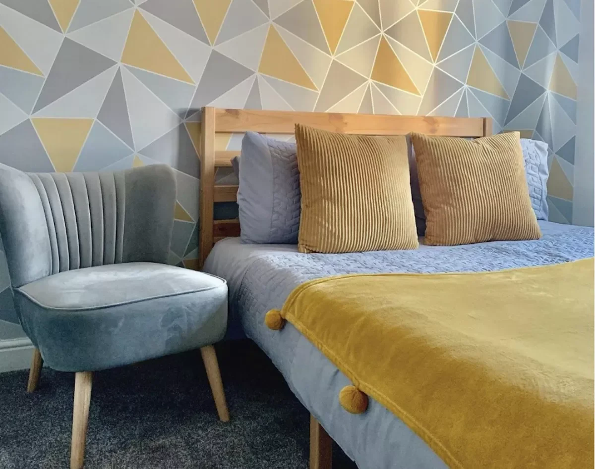 24 Sunny Yellow Bedroom Ideas to Brighten Your Space 11 Mix With Gray