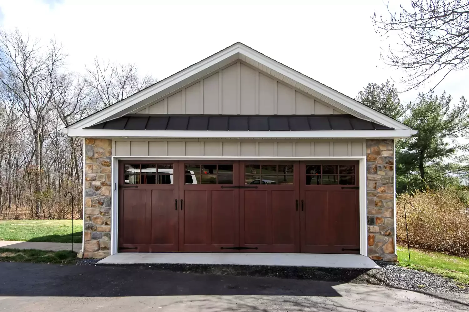 23 Stunning Detached Garage Ideas That Will Transform Your Home's Curb Appeal Mix Your Materials