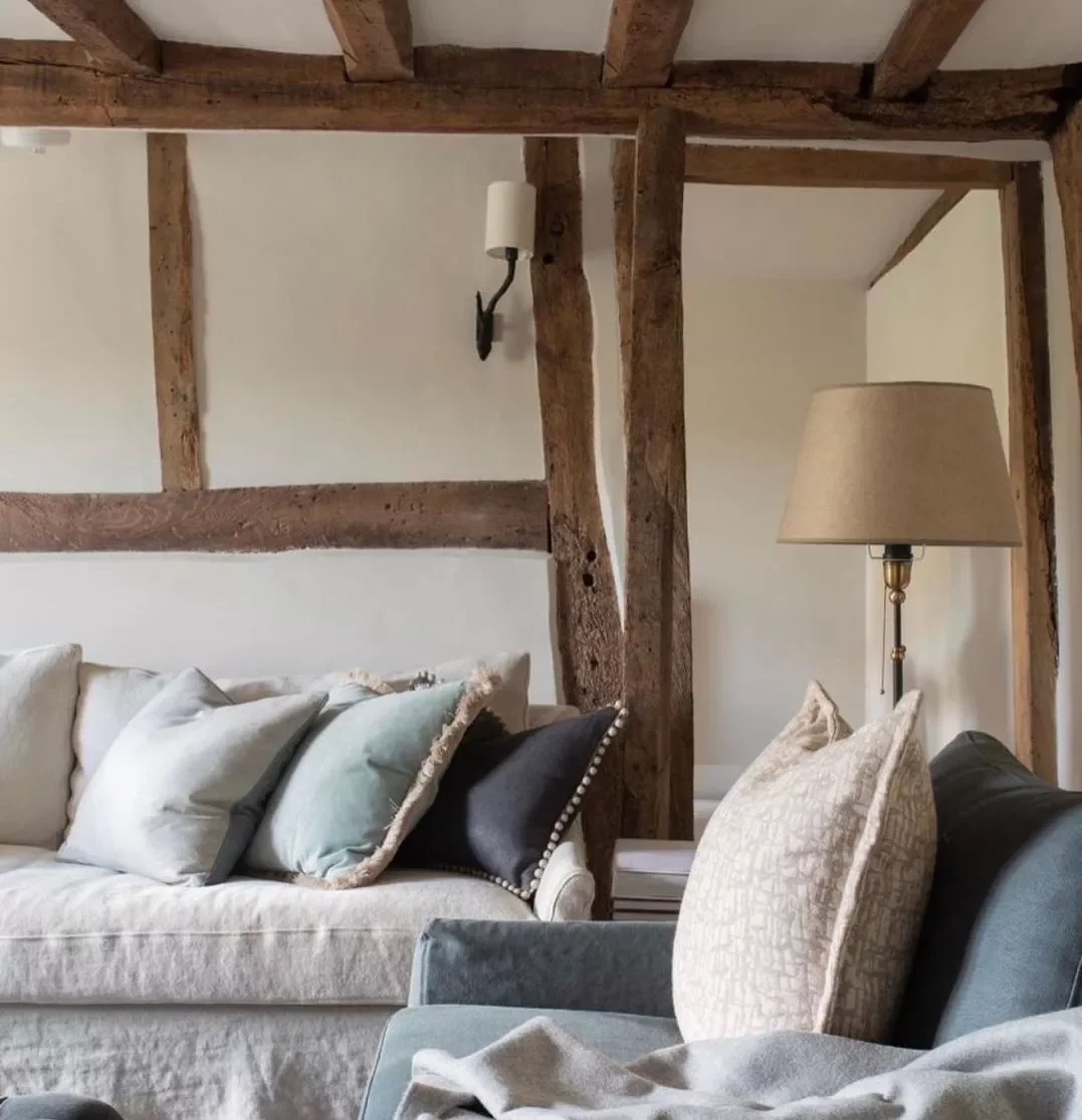 40 Cozy Country Living Room Ideas That Create Instant Warmth 22 Mix and Match Fabrics