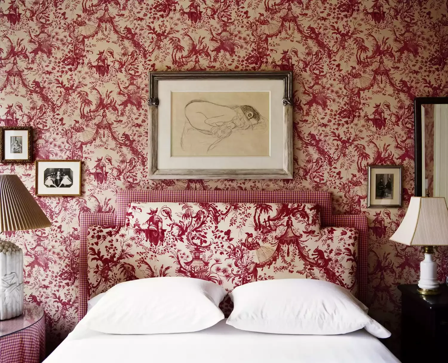 19 Stunning Red Bedroom Ideas That Will Transform Your Space 3 Mix and Match Patterns