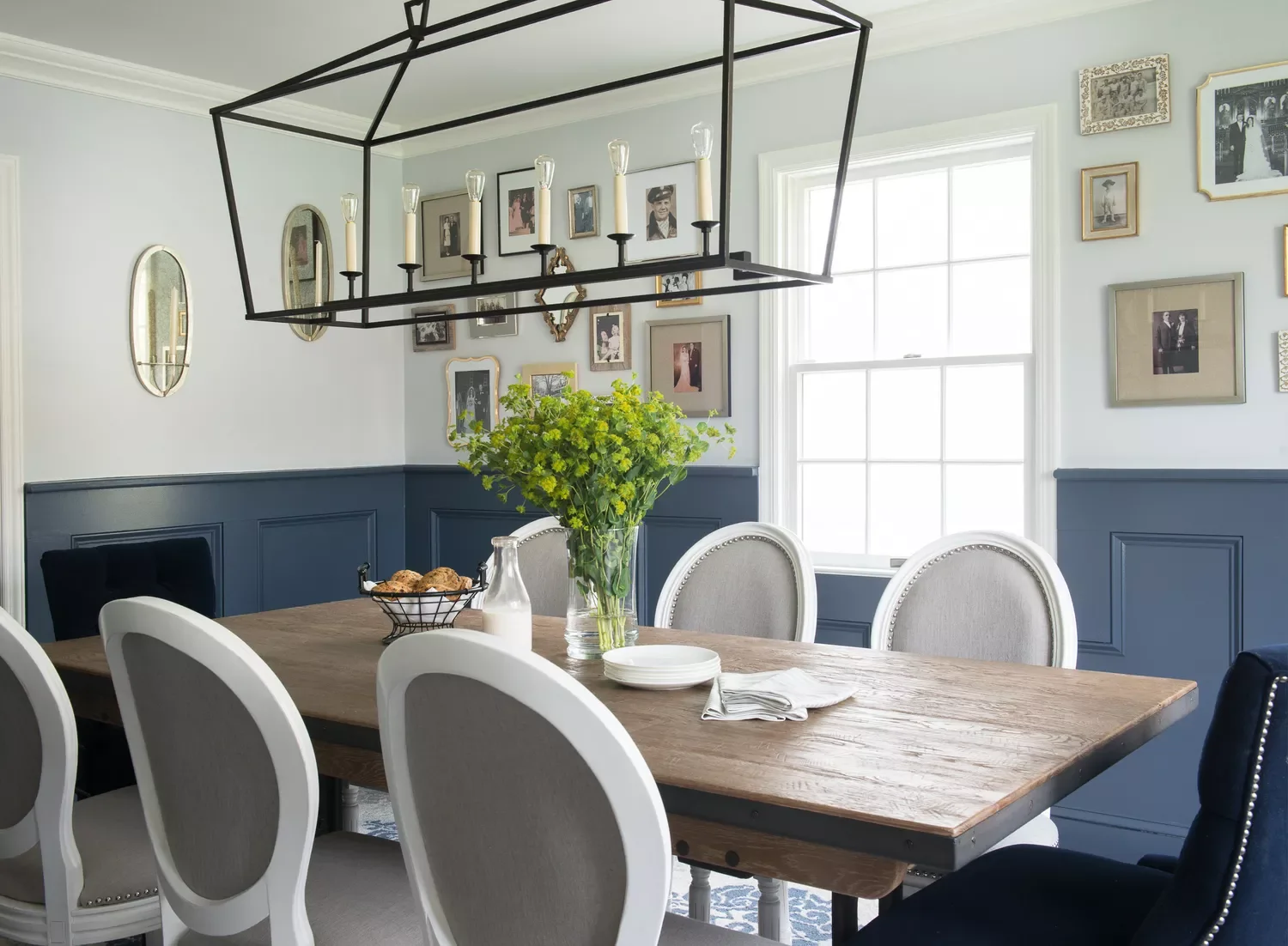 22 Creative Ways to Display Your Favorite Photos at Home Mix in Some Mirrors