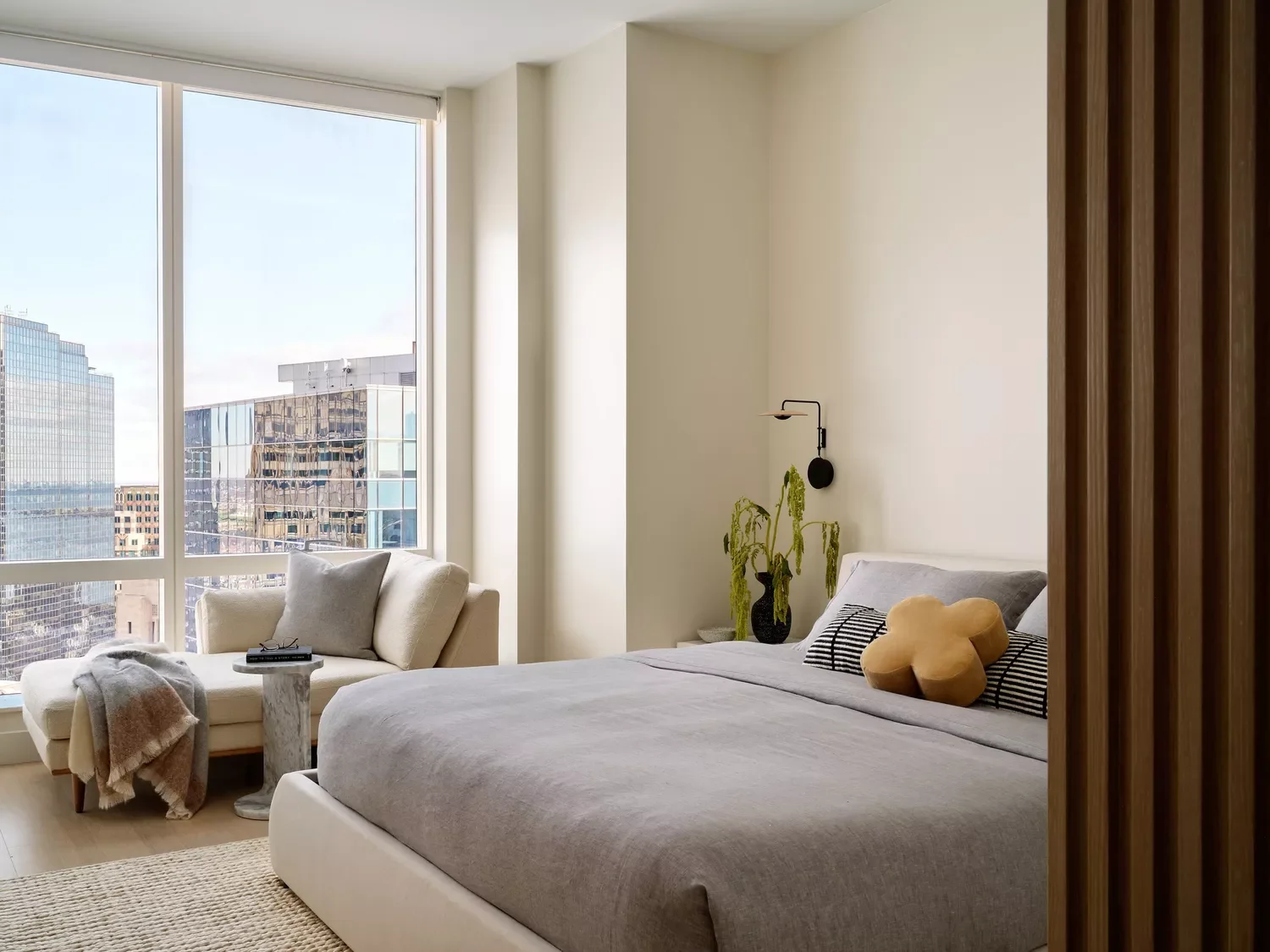 29 Cozy Neutral Bedroom Ideas That'll Make You Never Want to Leave 25 Mixed Cool and Warm Tones