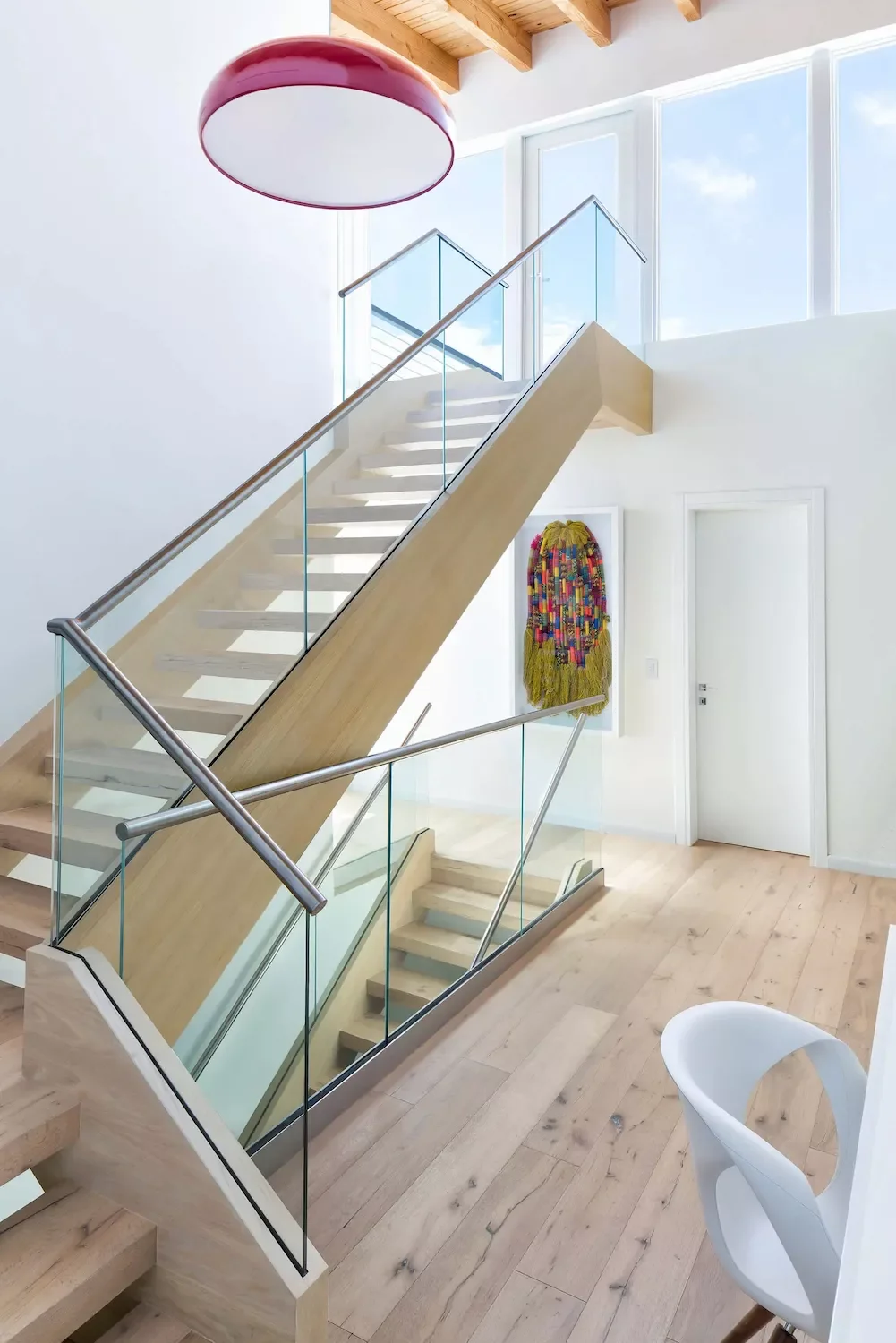 26 Contemporary Staircase Designs That Will Transform Your Home's Style 20 Mixed Materials Staircase
