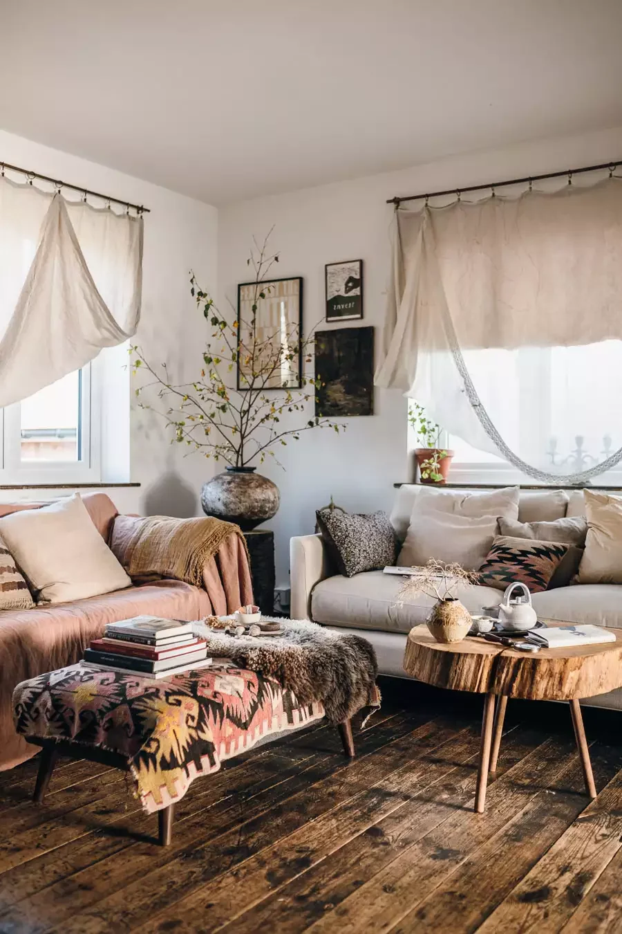 21 Stunning Earth Tone Ideas That'll Transform Your Home Into a Cozy Haven 15 Mixed Woods + Warm Peach Tones