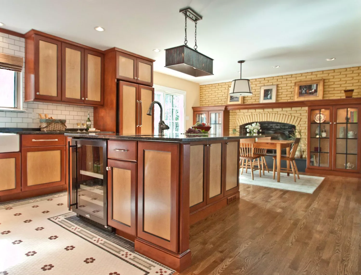 12 Stunning Ways to Transition From Kitchen Tile to Wood Flooring Mixing Woods