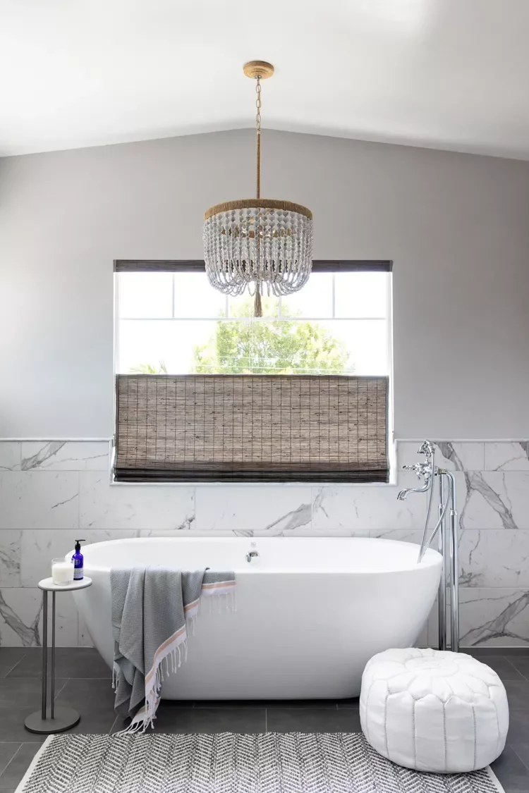 24 Bathroom Lighting Ideas That Make You Look Amazing Daily Modern Chandelier