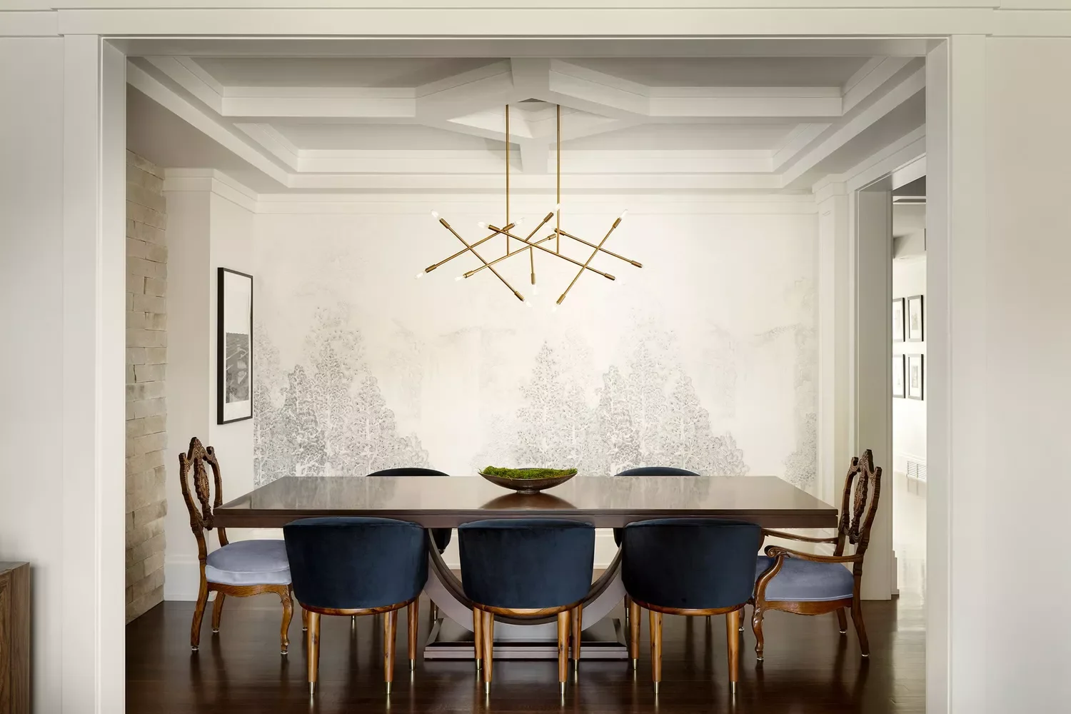 27 Contemporary Dining Room Ideas That'll Transform Your Space Modern Dining Room Mural