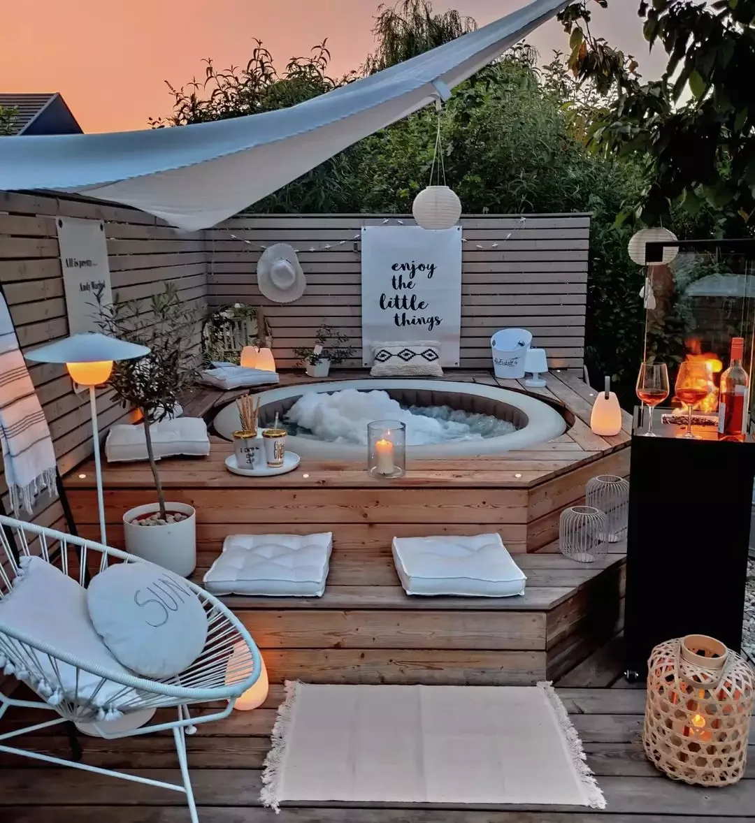 21 Budget Covered Deck Ideas That Transform Your Outdoor Space Modern Draped Shade