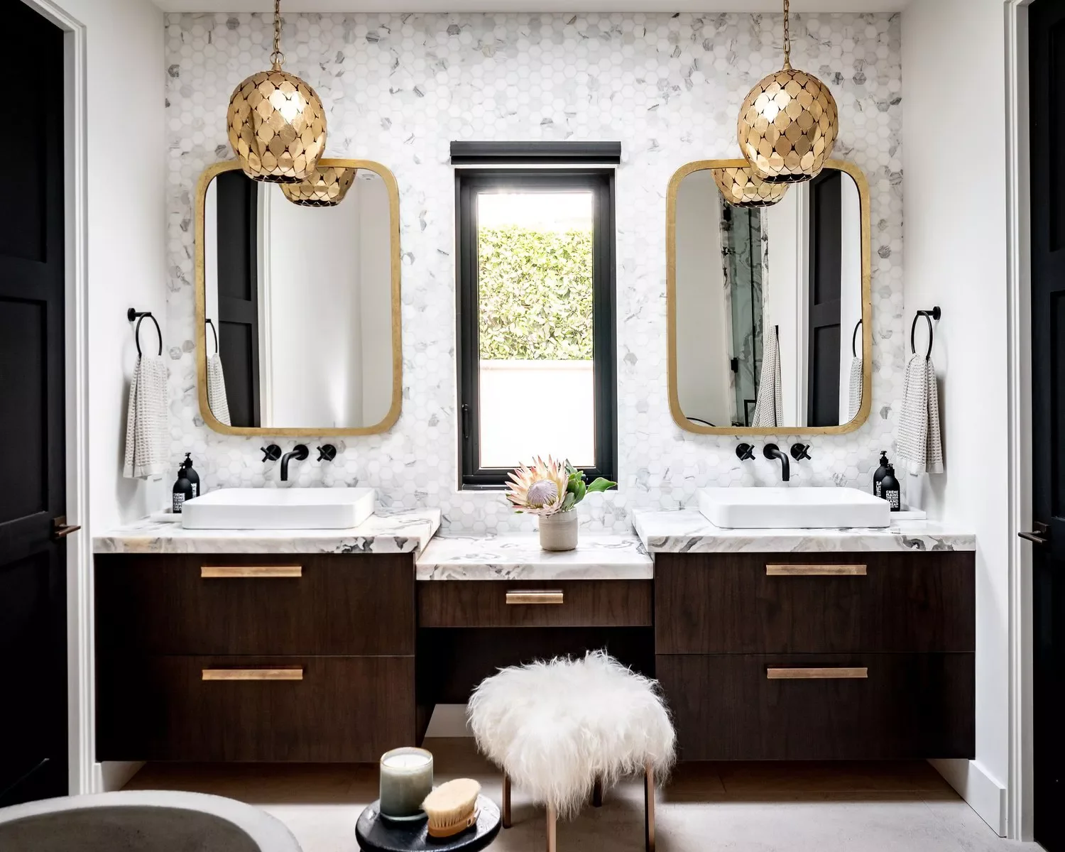 27 Stunning DIY Geometric Wall Ideas That Will Transform Your Space 8 Modern Hexagon Backsplash