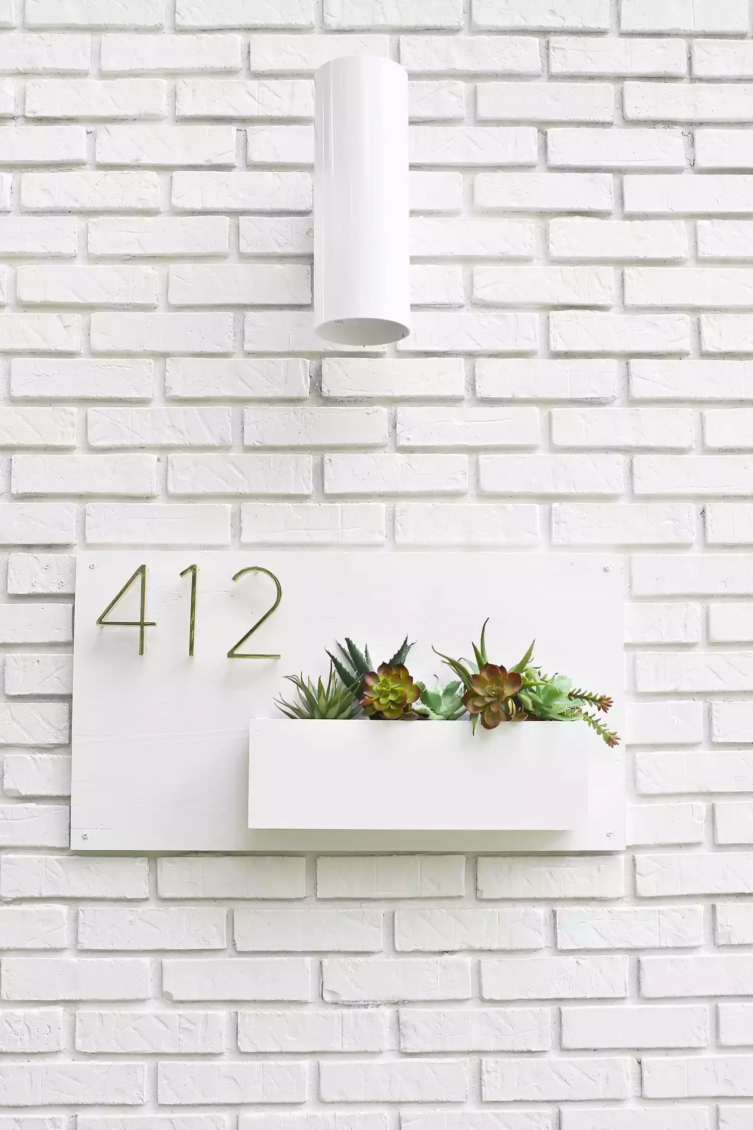 30 Creative DIY Wall Planter Projects to Transform Your Space Modern House Number Planter