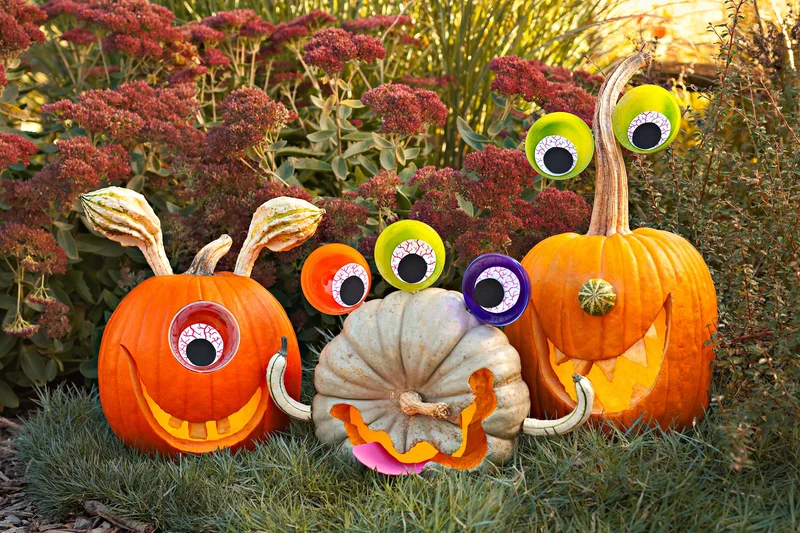 18 Fun Pumpkin-Carving Projects Perfect for Your Kids 6 Monstrously Cool Pumpkin Carvings
