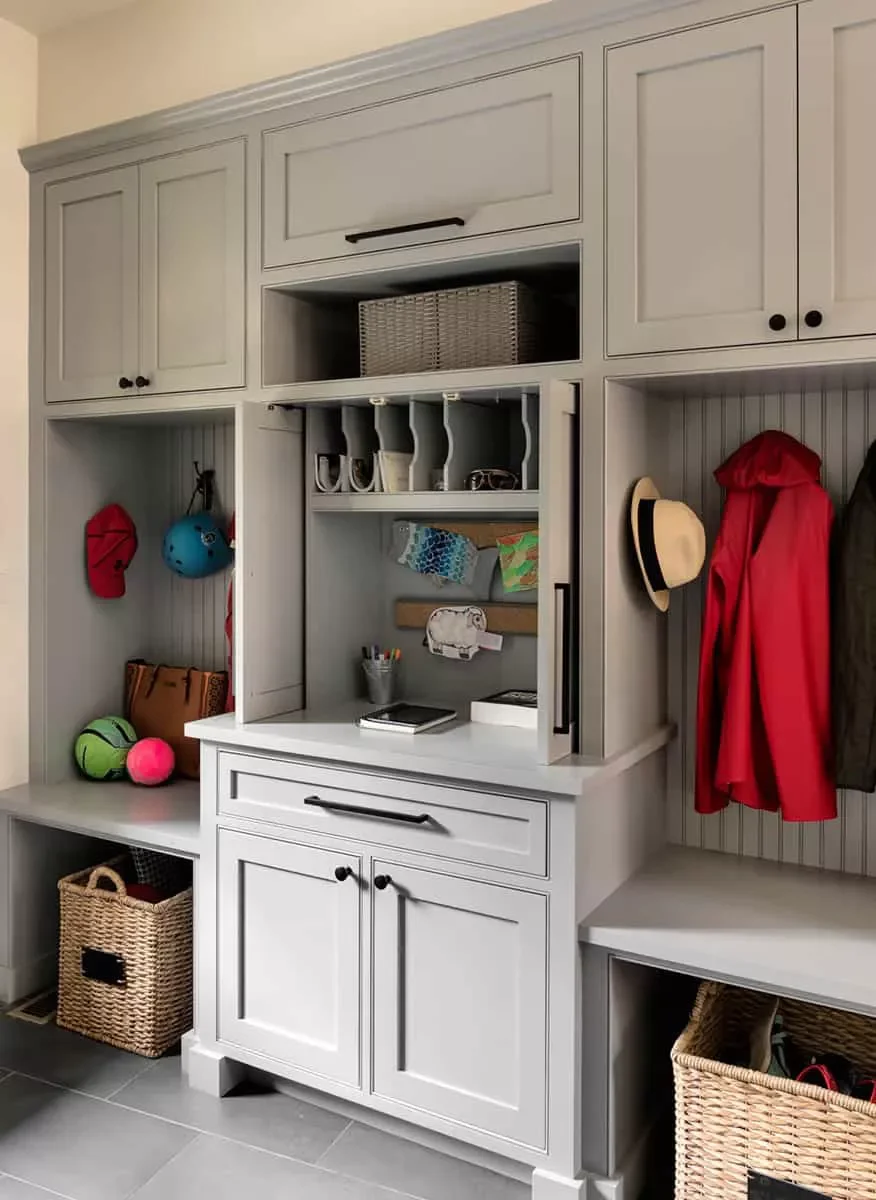 20 Brilliant Mail Organization Ideas That'll Transform Your Cluttered Space Mudroom Mail Station