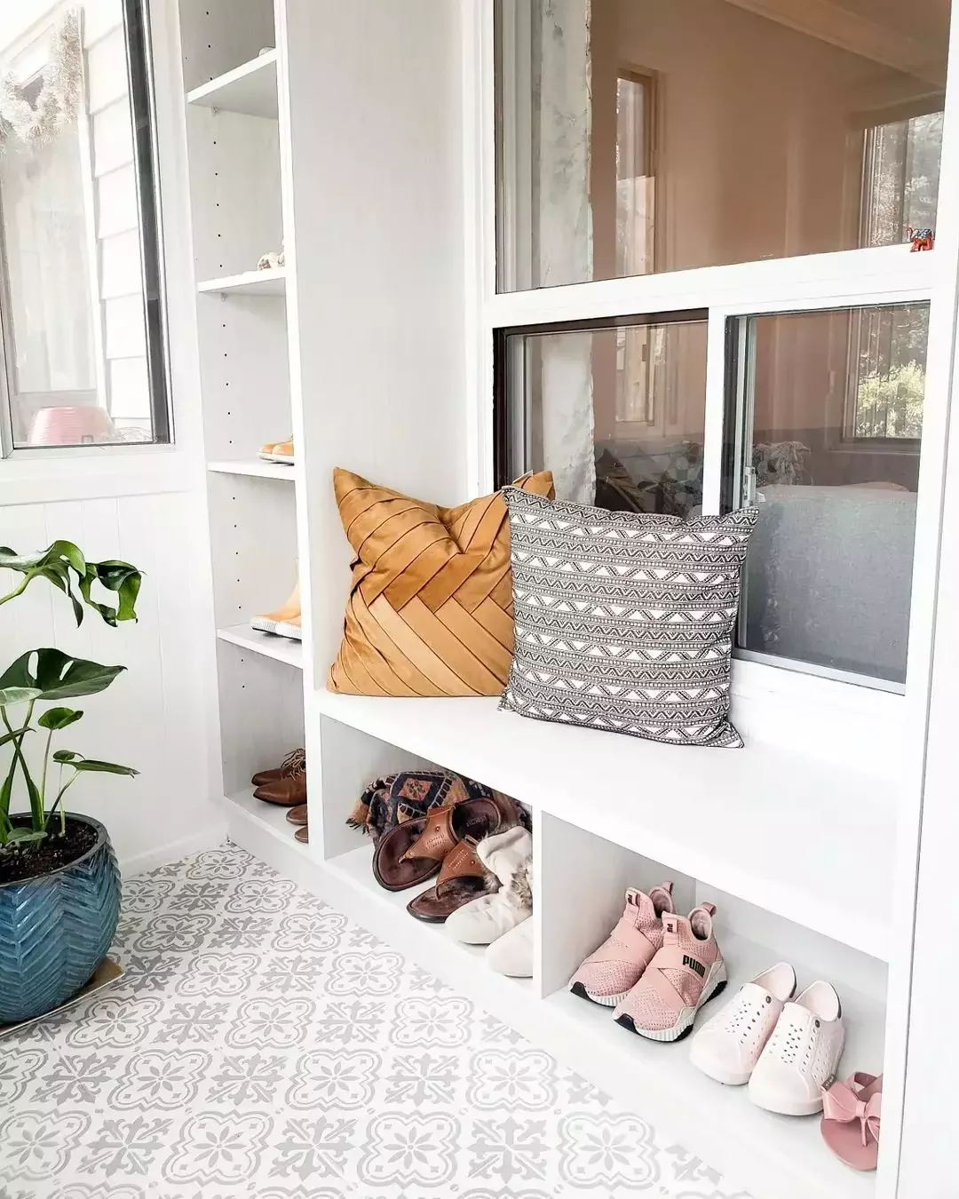 34 Brilliant Shoe Storage Solutions That Transform Any Space Mudroom Shoe Storage