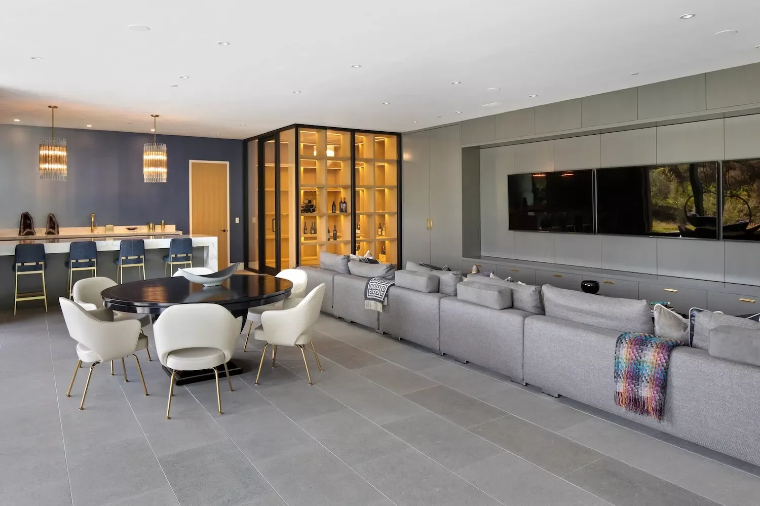 35 Stylish TV Wall Ideas That Transform Your Living Space 17 Multi-Screen TV Wall