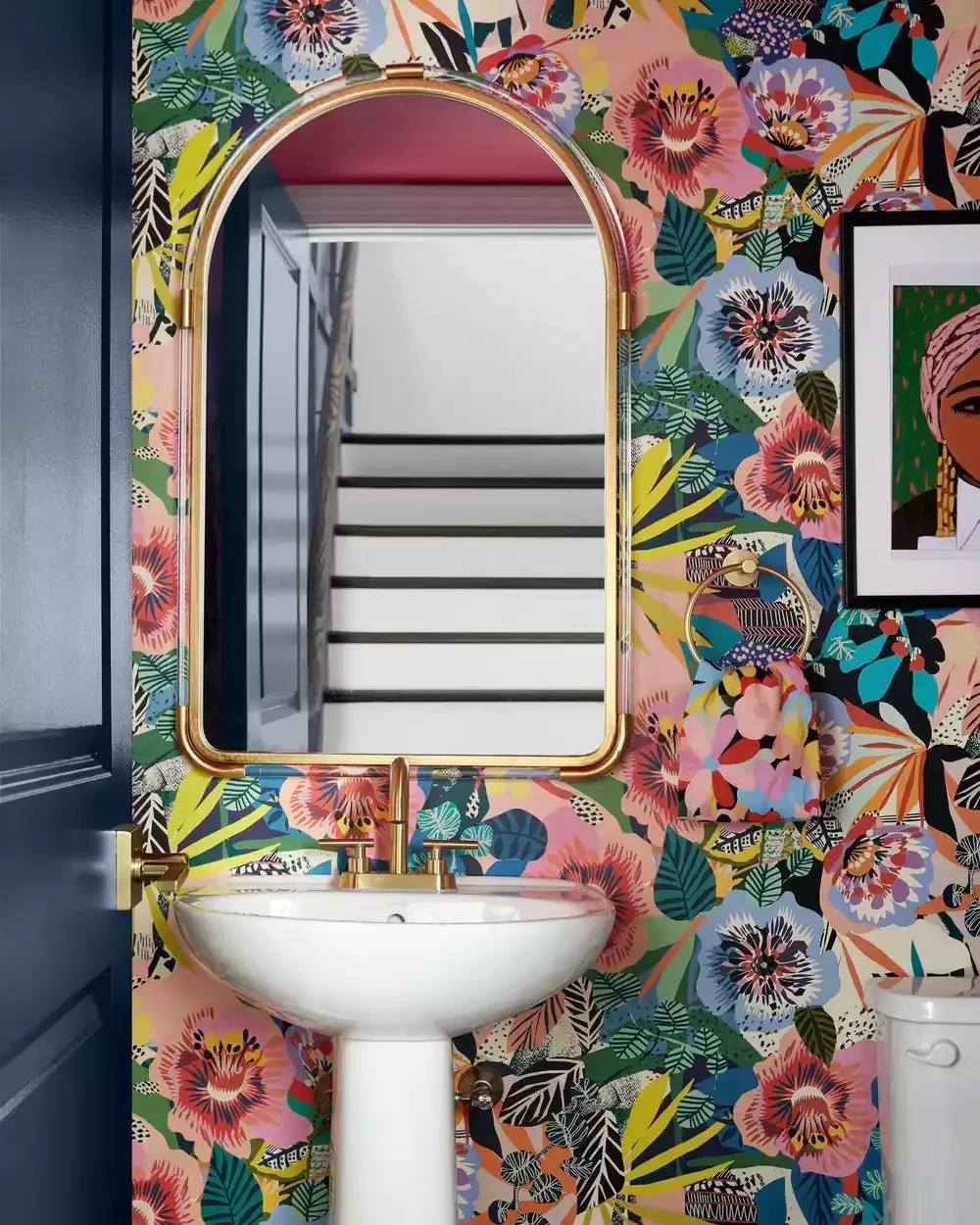 39 Stunning Bathroom Wallpaper Ideas That Will Transform Your Space 28 Multicolored Wallpaper