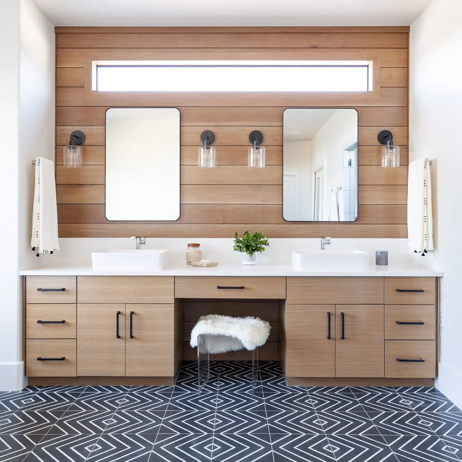 39 Stunning Shiplap Bathroom Design Ideas: From Farmhouse Charm to Modern Elegance 3 Natural Shiplap Bathroom