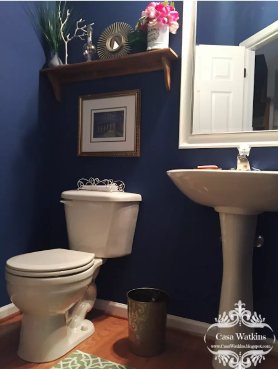34 Stunning Blue Bathroom Ideas That Transform Your Space Into a Relaxing Retreat 25 Navy Blue Bathroom