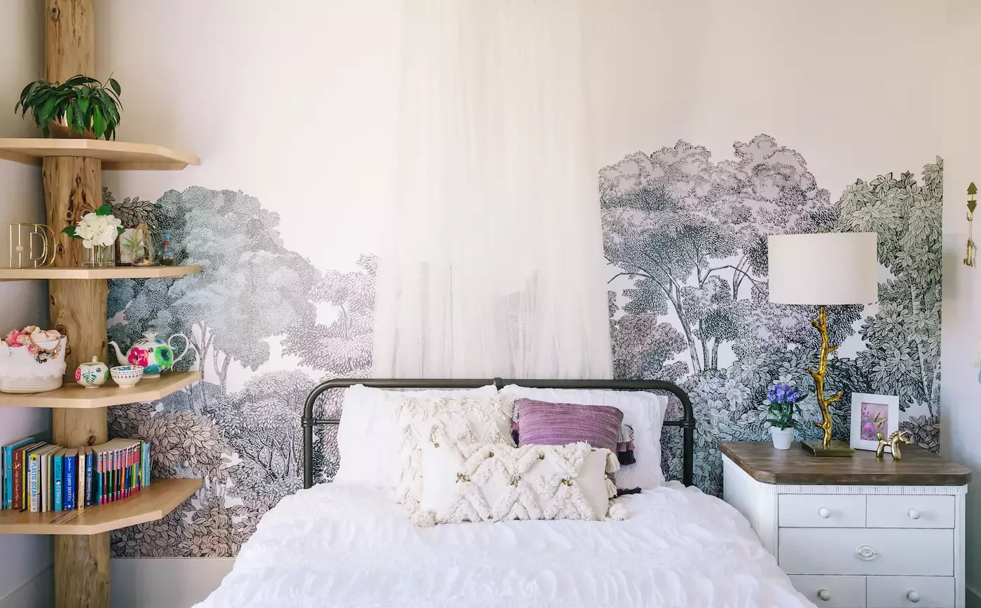 37 Stunning Canopy Bed Ideas to Transform Your Bedroom 36 Netted Canopy