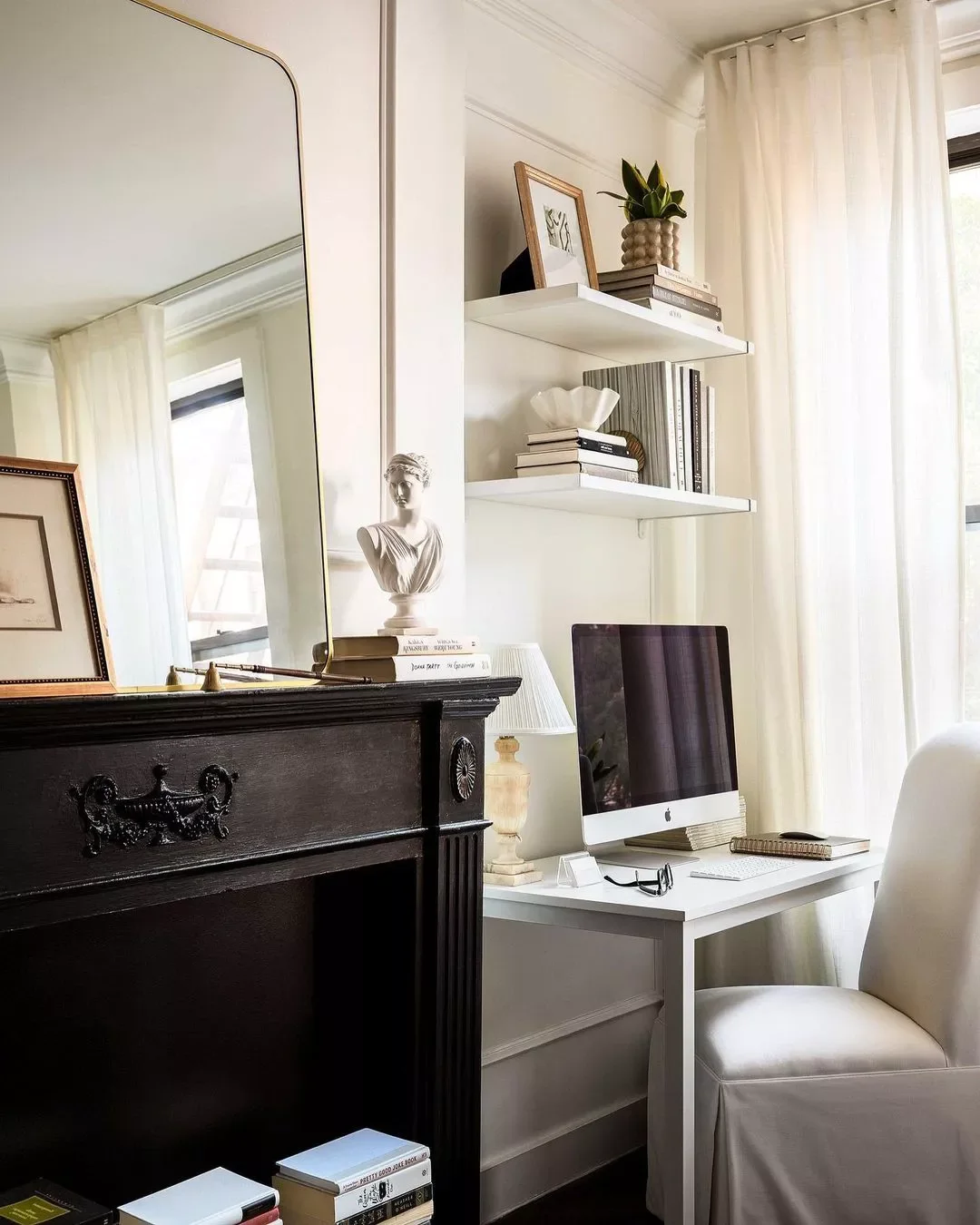25 Stunning Vintage Living Room Ideas That Never Go Out of Style 18 Nice Neutrals