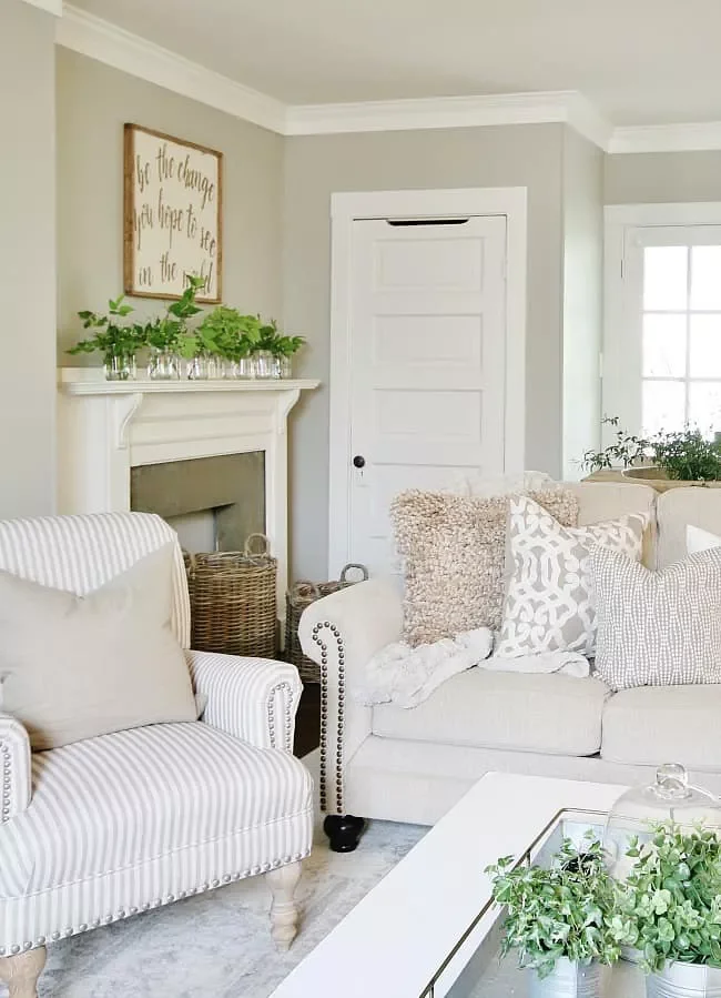 30 Beautiful Spring Mantel Ideas That Will Transform Your Living Space 15 No-Cost DIY Spring Mantel