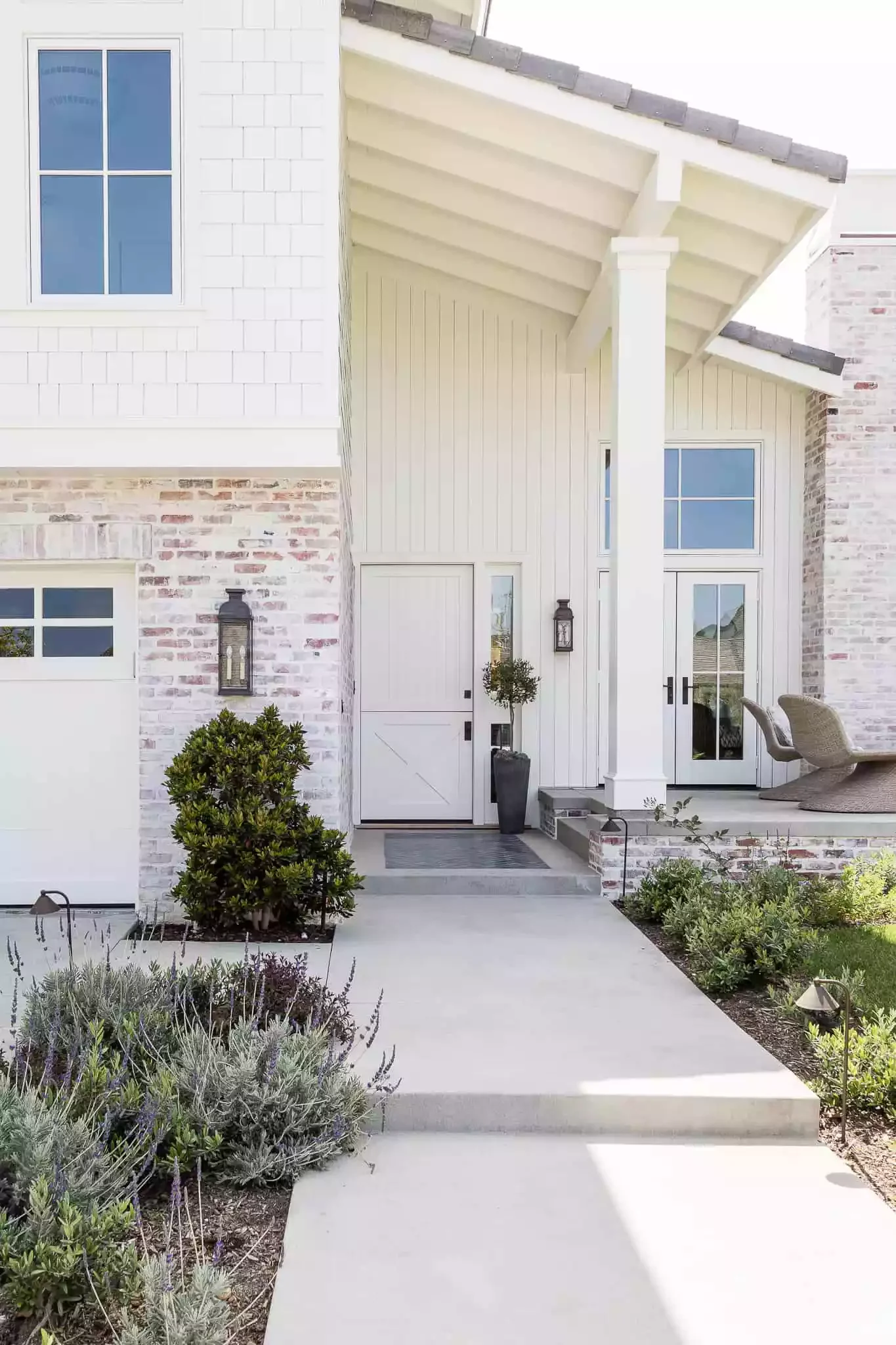 82 Stunning Front Yard Landscaping Ideas to Transform Your Home's Curb Appeal This Spring Open-Air Porch and Plants