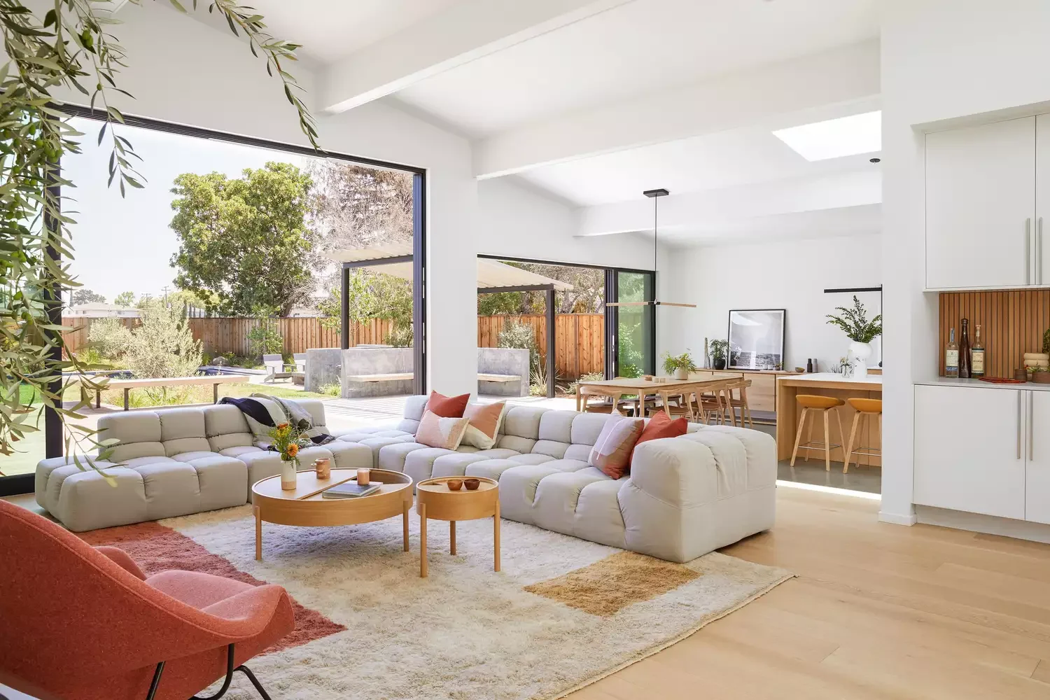 28 Stunning Open Kitchen Living Room Design Ideas You'll Absolutely Adore 13 Opt for White Walls