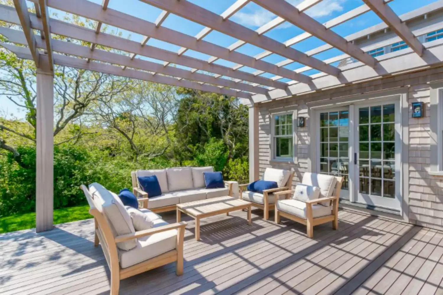 50 Stunning Patio Cover Ideas to Transform Your Outdoor Space Opt for a Coastal Feel