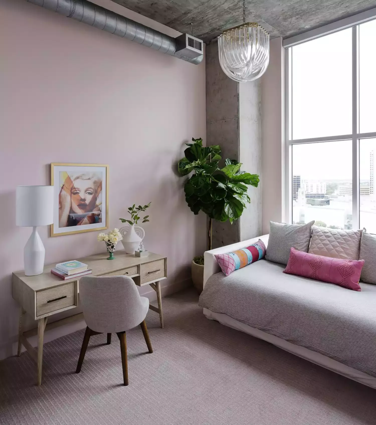 77 Bedroom Design Ideas That Perfectly Balance Personal Style and Sophistication Opt for a Daybed