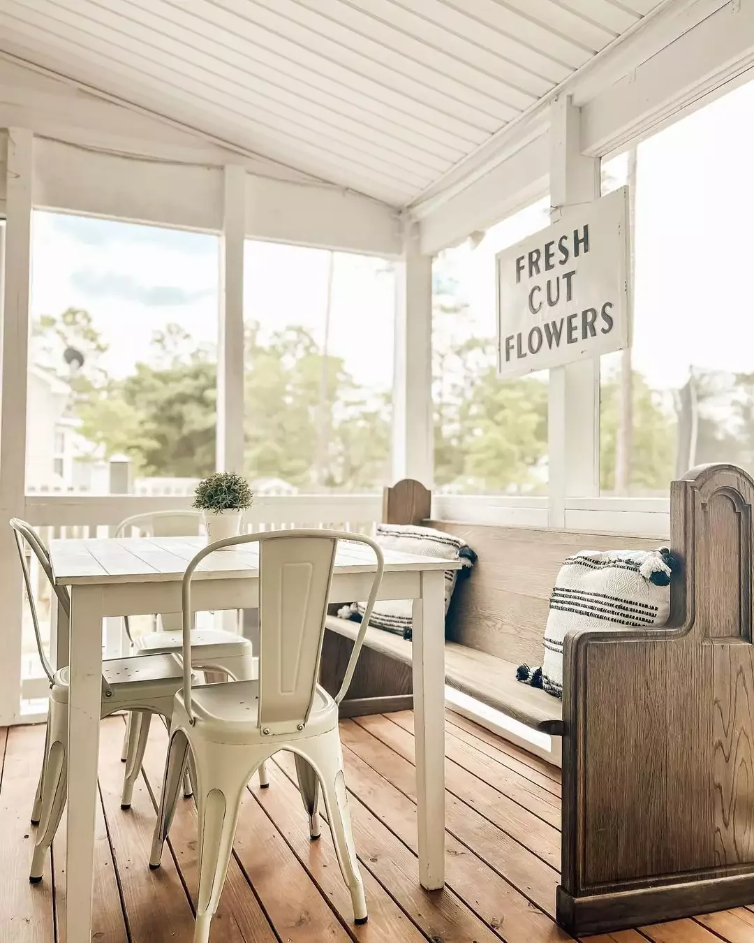 31 Brilliant Small Screened Porch Ideas That Make Every Square Foot Count 4 Opt for a Dining Bench