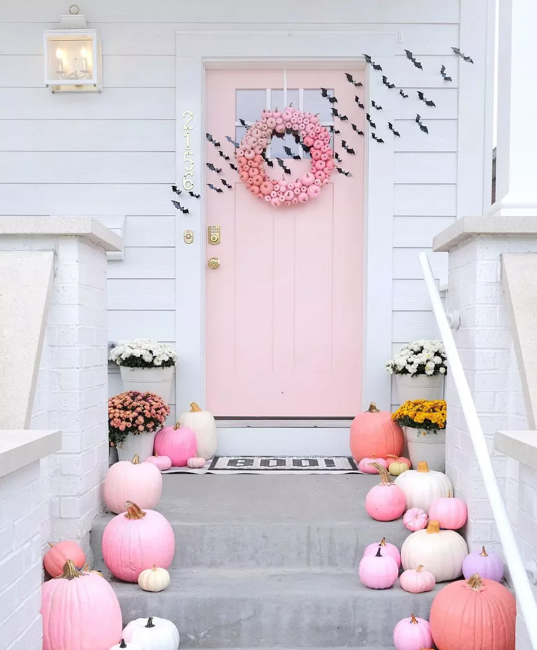 33 Spooktacular Halloween Front Porch Ideas That'll Make Your Home the Neighborhood's Must-See Destination 32 Opt for a Pink Theme